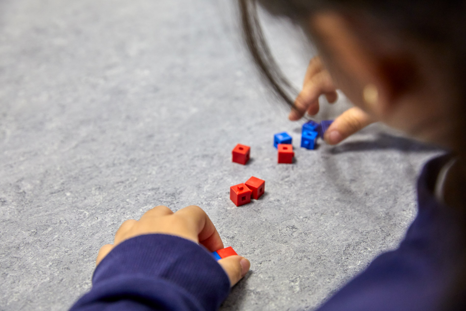 Konkret material till Rik matematik